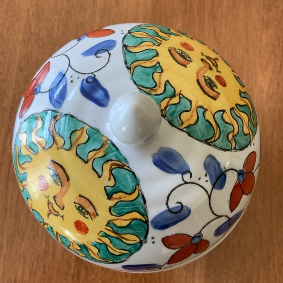 Vintage sunburst small ceramic bowl with lid - Picture 5 of 9